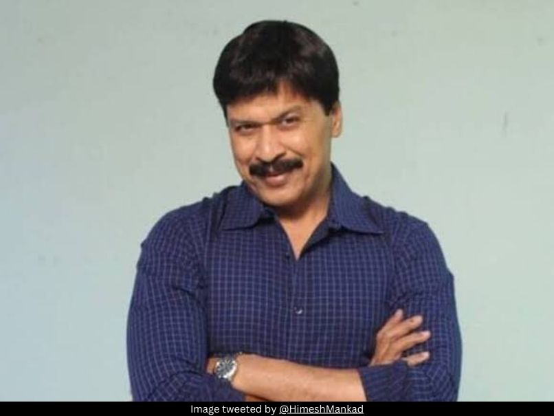 Dinesh Phadnis 
