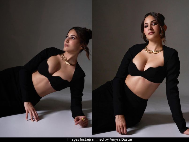 AMyra Dastur 