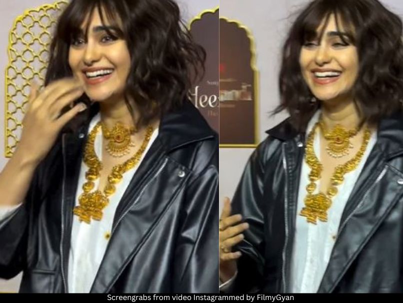 Adah Sharma 