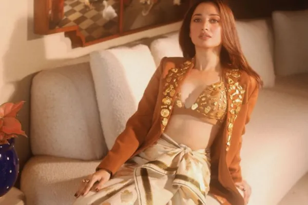  Tamannaah Bhatia